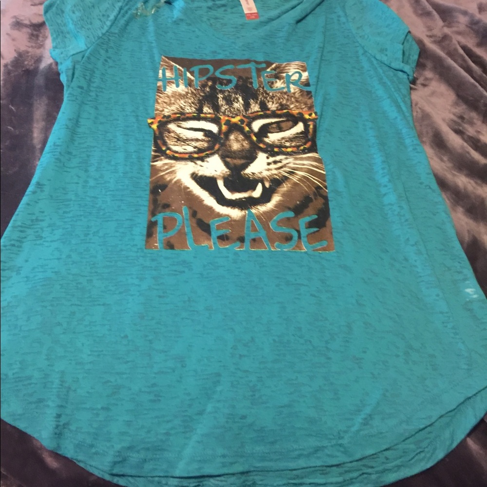 Cat tee shirt